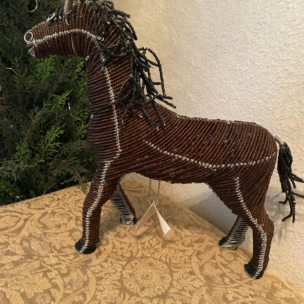 Beadworx Brown Horse with Black Tail and Mane. NWT. - Picture 11 of 11